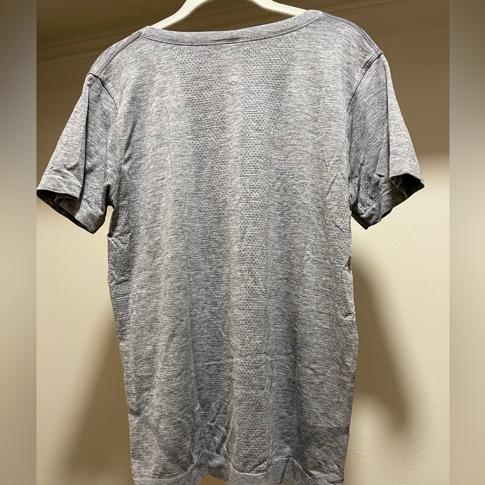 Lululemon Relaxed Swiftly Tech - image 4